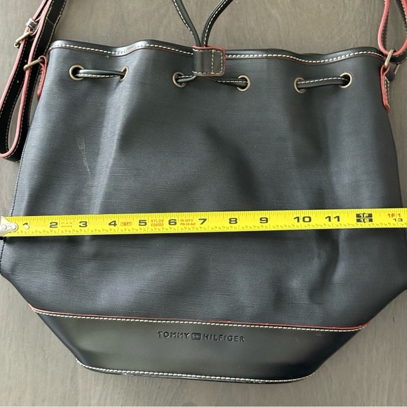 Tommy Hilfiger Black and Red Shoulder Bag - Picture 9 of 11